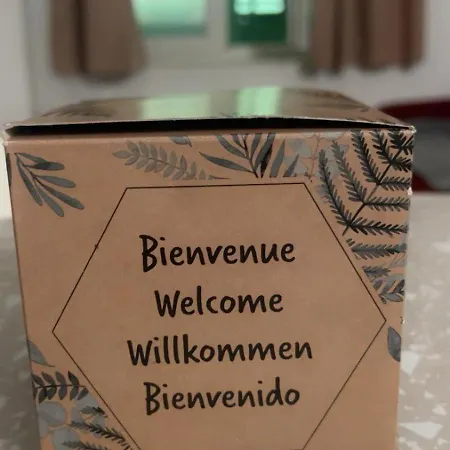 Le Red Sofa, Coeur De * Ла-Сьота